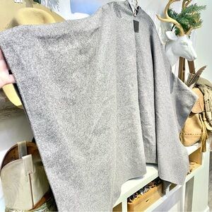 M0851 Wool boho Cape w equestrian southwestern farmhouse vibe